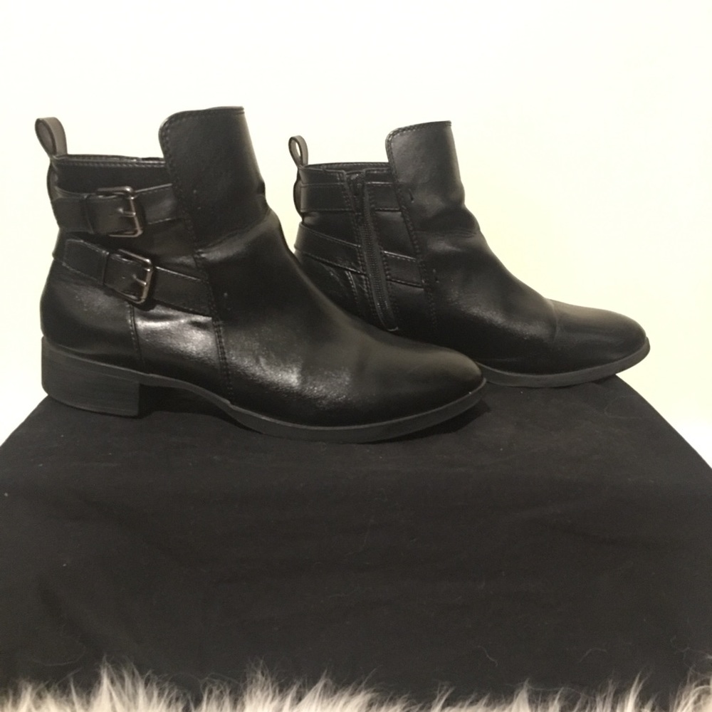 Black boots